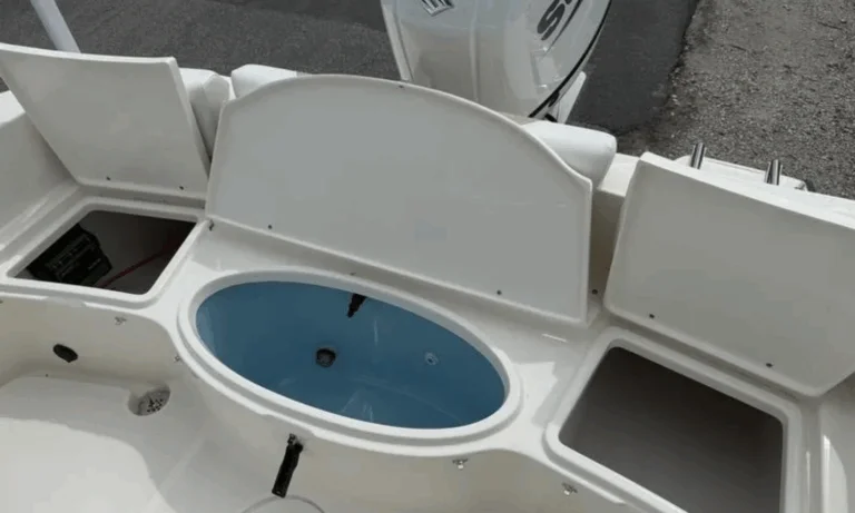 Suzuki 150TXW 4-stroke outboard on Bulls Bay 200 CC