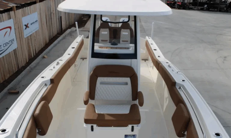 Optimus SeaStar electric steering system on Pioneer 270 Pelagic