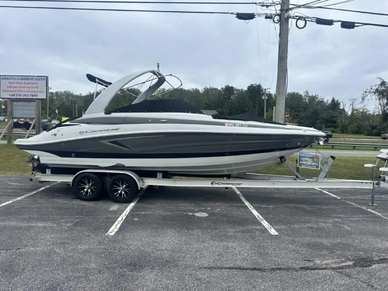 Crownline 270 SS for sale at Rhode River Boat Sales