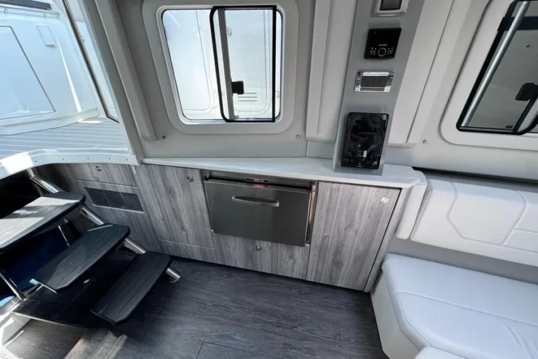 2020-formula-430-super-sport-crossover-power