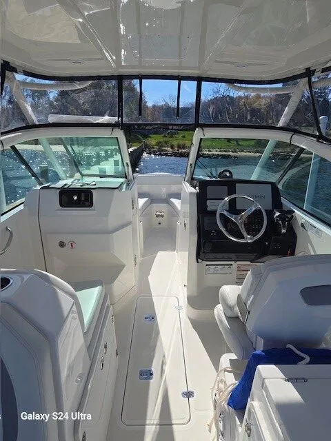 pursuit-dc-266-helm-electronics