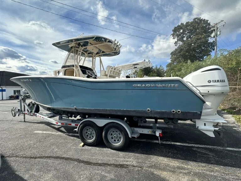 2020-grady-white-canyon-271-seaport-blue-hull