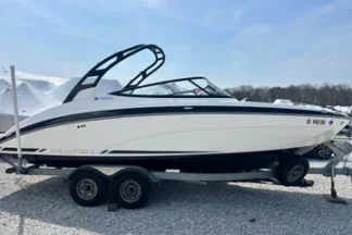 2016 Yamaha 242 Limited S