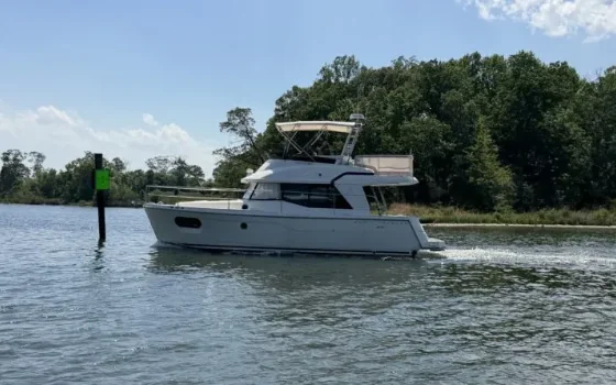 2020 Beneteau Swift Trawler 35
