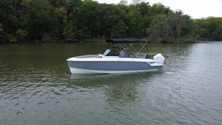 Monterey Boats Elite Series for sale at Rhode River Boat Sales in Edgewater Maryland