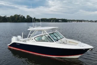 2023 Pursuit DC 266 Dual Console