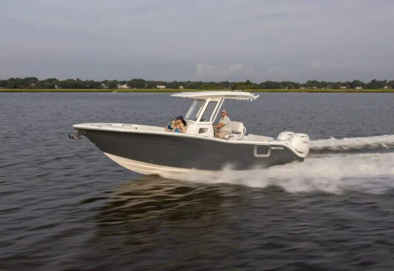 268 Commander