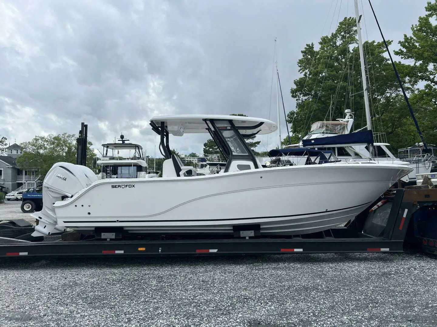 2027 Sea Fox 288 Commander