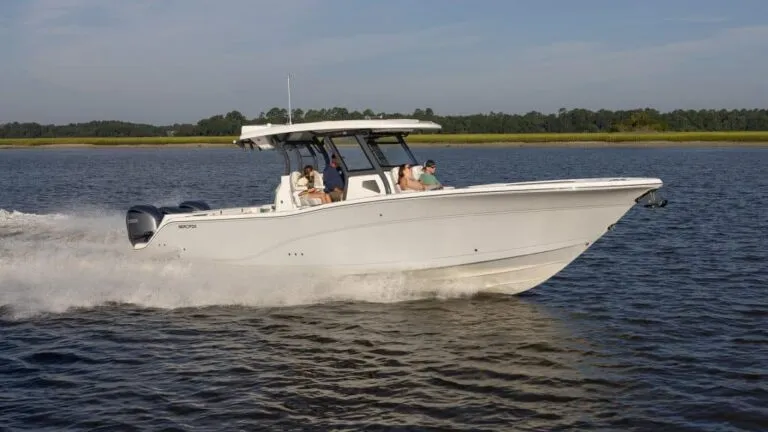 368 Commander