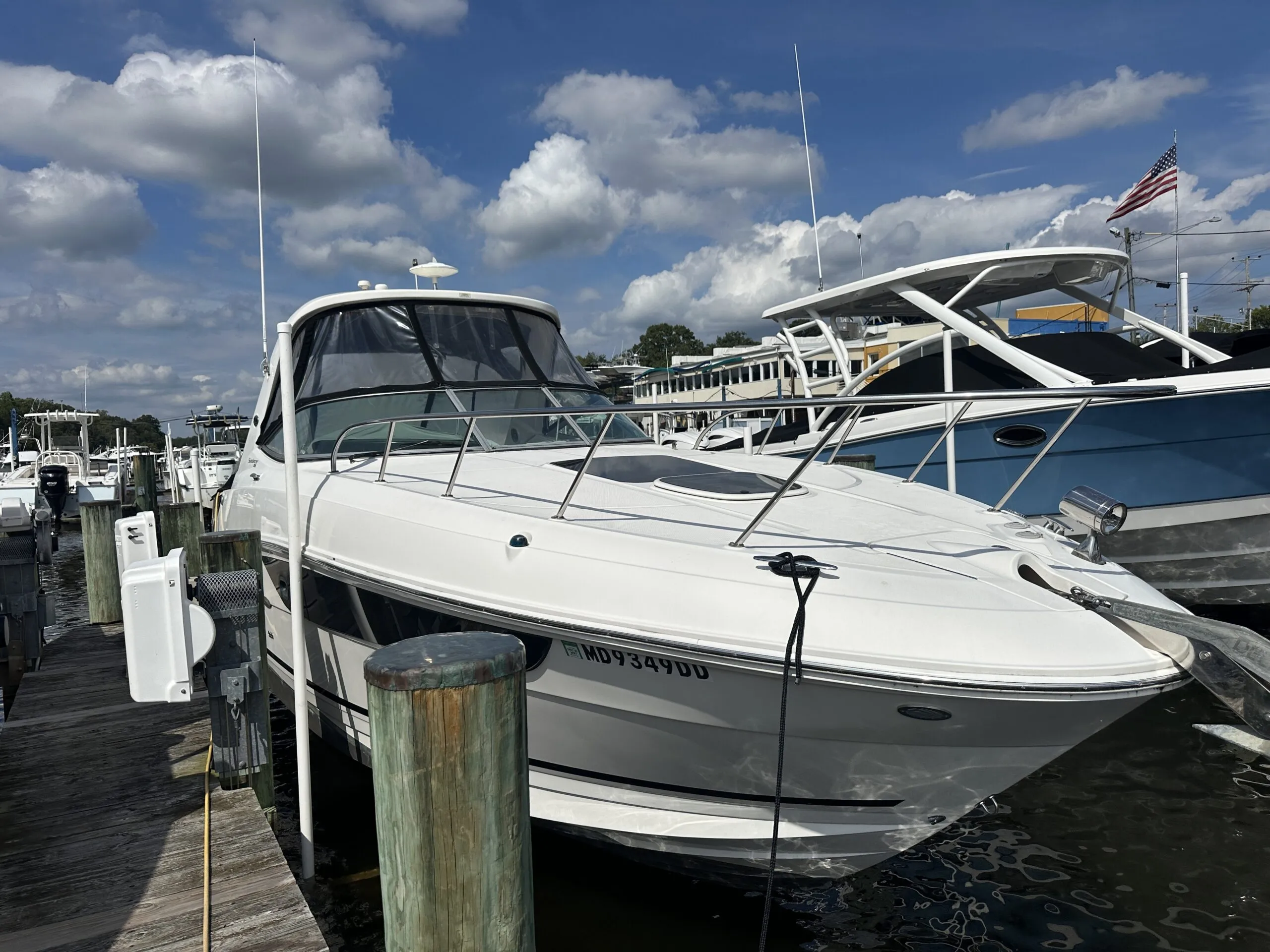 2015 Sea Ray Sundancer 310